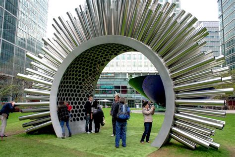 Places to see in Canary Wharf - YourAmazingPlaces.com