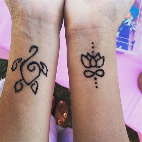 Henna Tattoo Designs Wrist