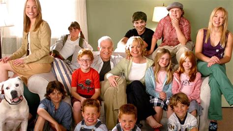 ‘Cheaper By The Dozen’ Director Shares Behind-The-Scenes Secrets | J-14