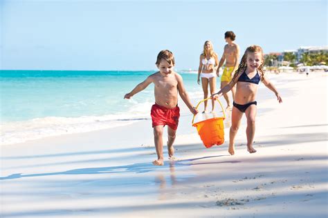 Beaches® Resorts: A Fun-Filled Family Vacation Where You Can Do It All! | GOGO Vacations Blog