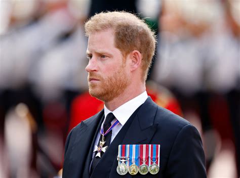 Prince Harry Cries During Vigil for His Grandmother Queen Elizabeth II ...