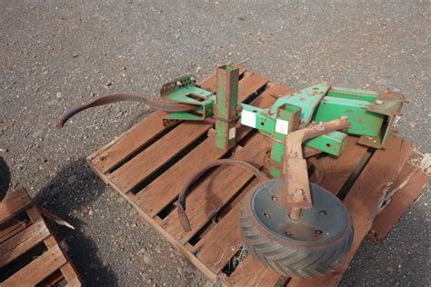 Qty 2 John Deere Plow Attachments - Oahu Auctions