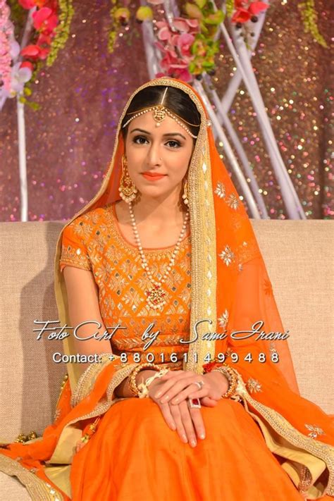 Bangladeshi bride Shifa Mamoon #orange #lehenga #desibride Bengali Bride, Desi Bride, Desi ...
