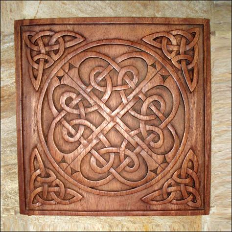 CK-08 Celtic Knot - Celtic, Viking and Lamp Woodcraft Carvings