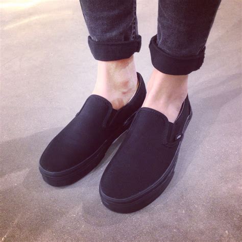 Vans slip on | Vans slip on black, Slip on sneakers, Vans slip on