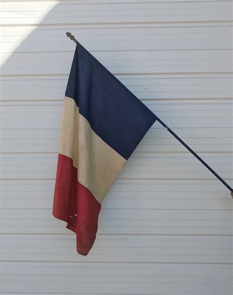 Old French Flag – Antiquities Warehouse