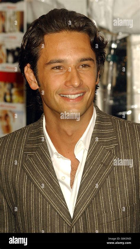 Rodrigo Santoro Love Actually Stock Photo - Alamy