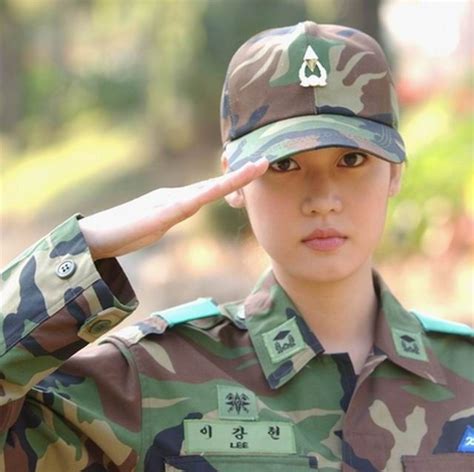 South Korea - Bing Images | South korean women, Military women, Female soldier