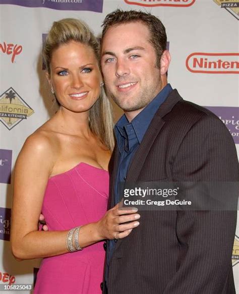 37 Jay Mcgraw Wife Stock Photos, High-Res Pictures, and Images - Getty Images