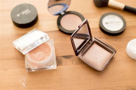 Setting Powders: What they can do and a few that I love - The Small Things Blog