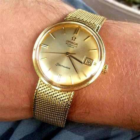 [Omega Seamaster] 18k Solid gold circa 1956. : r/Watches