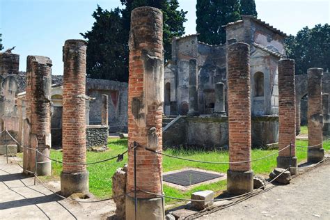 The Lost City - Ancient Pompeii (2022) - Travel S Helper