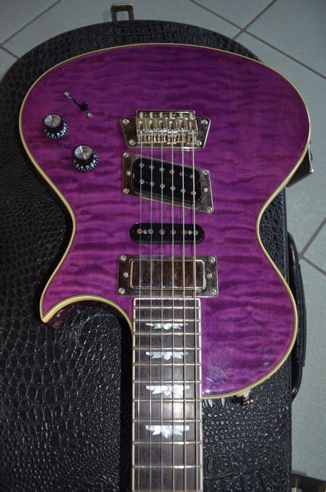 Epiphone Nighthawk + hard case - Catawiki