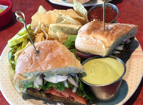 The 10 Best Vegan Restaurants in America, Data Shows — Eat This Not That