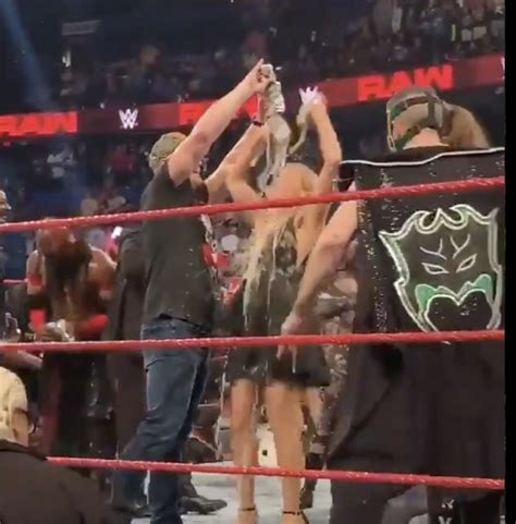 Stone Cold Steve Austin Leads a Beer Bash as Raw Legends Reunite; Watch ...