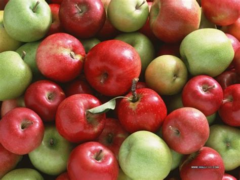 What Vitamins Are in Apples? | Med-Health.net