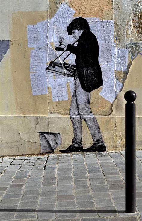 Awesome Black and White Street Art in Paris | The Design Inspiration ...