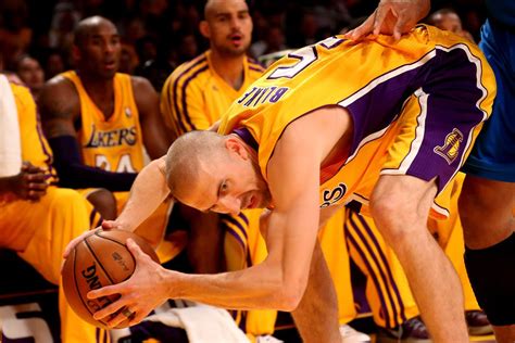 Steve Blake injury: Lakers guard to miss practice with abdominal issue ...