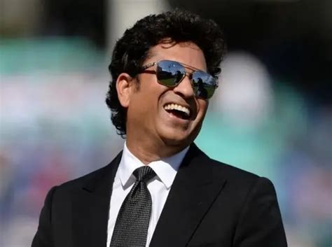 Statue of Sachin to be unveiled tomorrow at Wankhede stadium - The Live ...