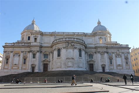 La #BasilicaPapalediSantaMariaMaggiore to start the day Vatican City ...