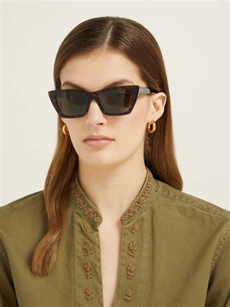 Saint Laurent for Women in 2023 | Cat eye sunglasses outfit, Sunglasses outfit, Cat sunglasses