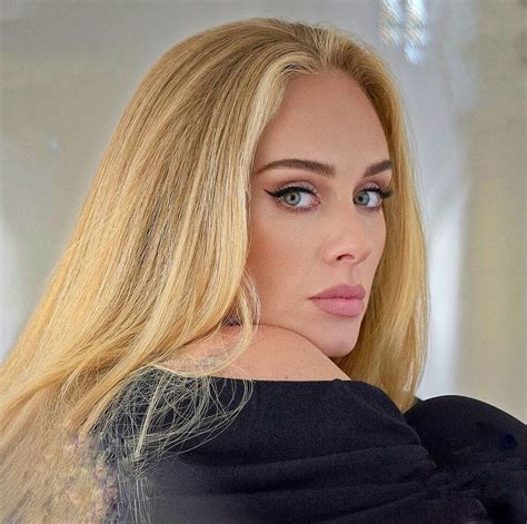 Pin on Celebridades | Adele hair color, Adele hair, Blonde hair