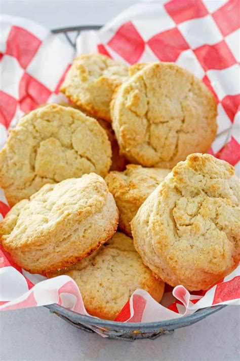 KFC Buttermilk Biscuits Recipe - CopyKat Recipes