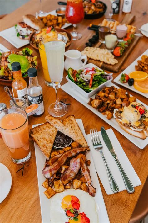 Best Brunch Calgary, Alberta - 15 brunch spots to try right now