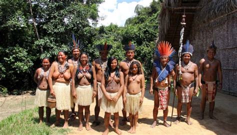 Indigenous people of Amazonia - Amazon Expeditions