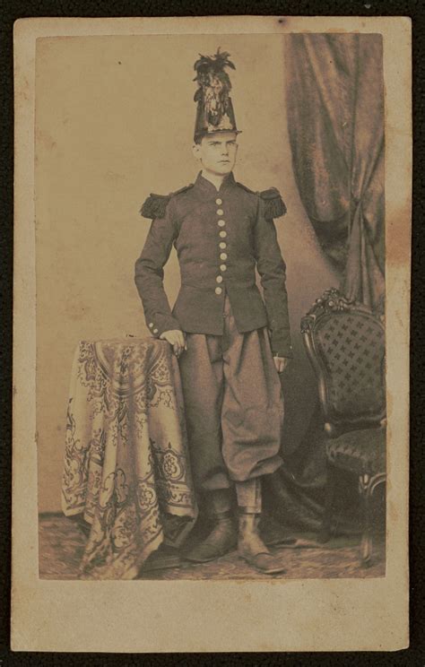 [Unidentified chasseur of the 18th Massachusetts Infantry Regiment, 62nd Pennsylvania Infantry ...