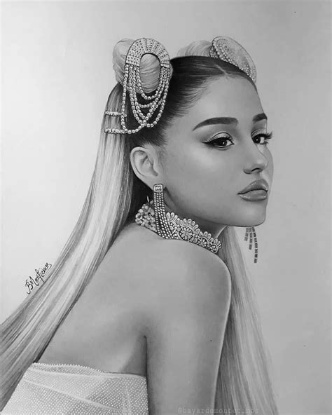 Pin de Kara en Ariana Grande | Dibujos de ariana grande, Dibujos de famosos, Famosos