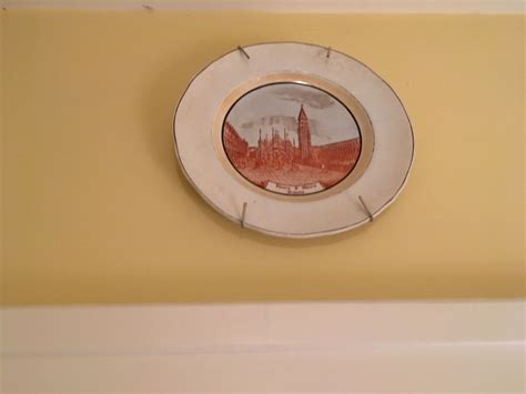 Italian ceramic plate of Venice from Aunt Penny | Italian ceramic plates, Italian ceramics ...