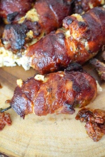 Texas Twinkies - Bacon Wrapped Jalapenos with Brisket - Razzle Dazzle Life