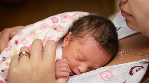 How to Prepare (and Care) for a Preemie Baby At Home - GoodRx