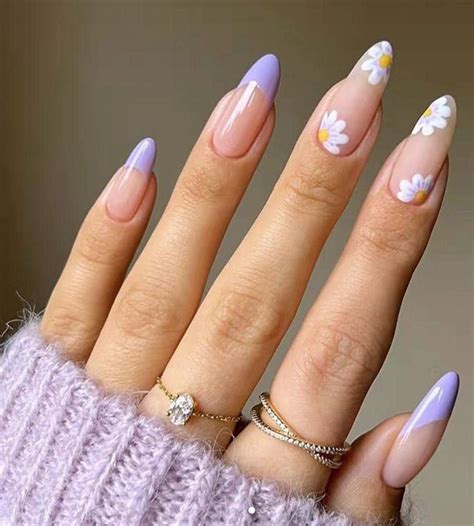 14 Cutest Spring Nails - Love and Marriage beauty