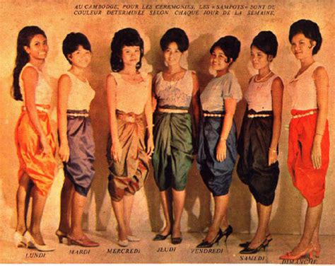 Sampot is the traditional costume of Cambodia. | Kamboja, Fakta menarik, Fakta