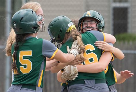 H.S. softball: Audubon storms into semifinals with Holton's walk-off hit