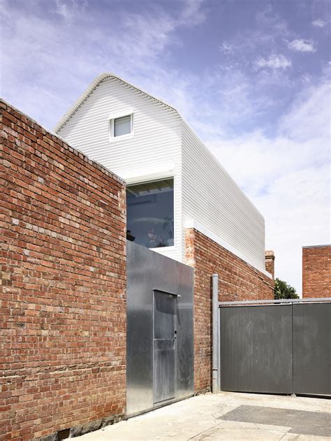 Grant House / Austin Maynard Architects | Grant house, Architects melbourne, Architecture house