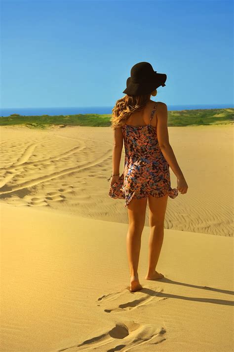 woman, wearing, bucket hat, standing, sand, fashion, beach, walking | Piqsels