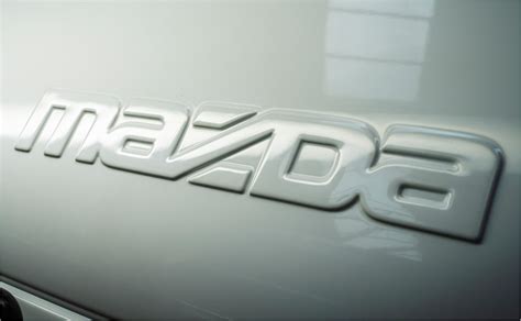 Mazda at 100 – a History of the Japanese Car Brand’s Logo - Logo ...