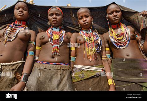 girls of the Arbore tribe in the Lower Omo Valley of Ethiopia Stock Photo - Alamy