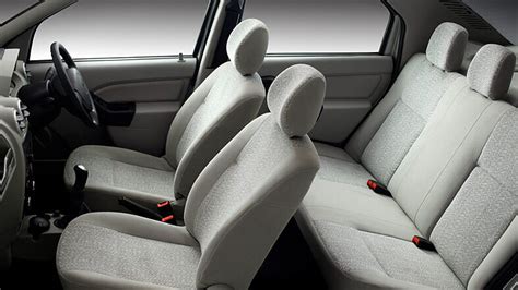 Mahindra Verito Interior Images & Photo Gallery - CarWale