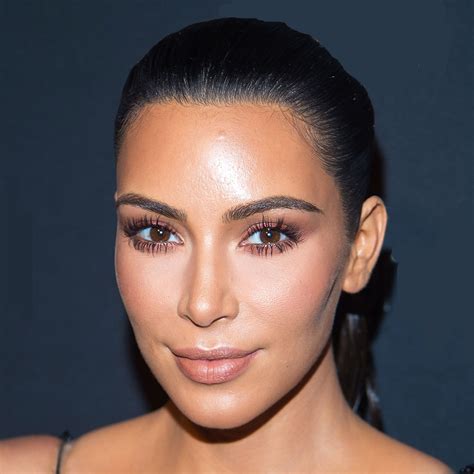 Kim Kardashian Posted a Throwback Makeup Photo, and You Have to See Her ...