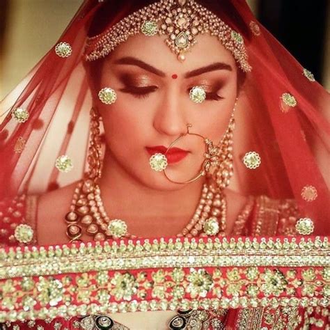 #ghoonghat #hairstyles #bride | Indian bridal makeup, Indian bridal, Halloween costumes for girls