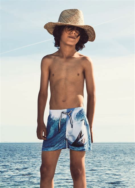 Pin by Shannel Taylor on Kinderfotografie junge in 2021 | Kids swimwear boys, Boys summer ...