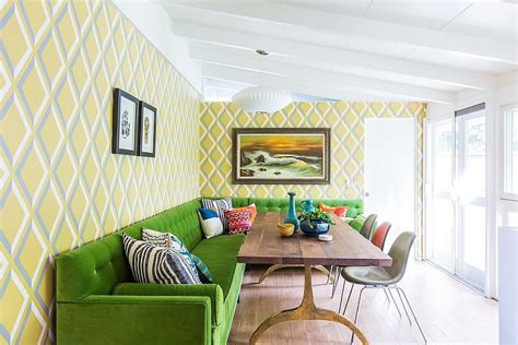 Colorful Zest: How to Add Retro Glam to Your Dining Room | Decoist