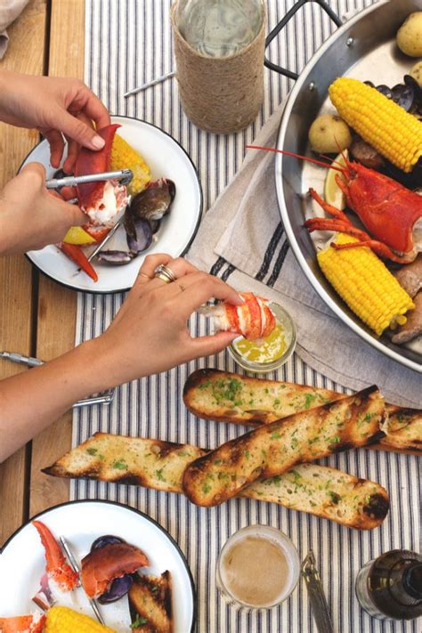 Maine Lobster Boil – HonestlyYUM