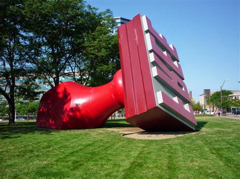 Arte y Arquitectura: Claes Oldenburg