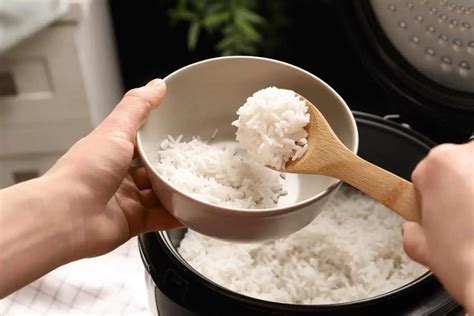 6 Best Induction Rice Cookers - Cooking Rice To Perfection