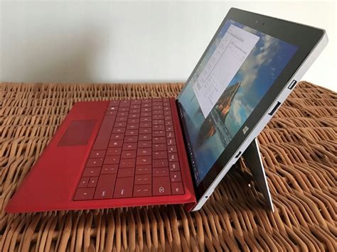 Surface Go 3